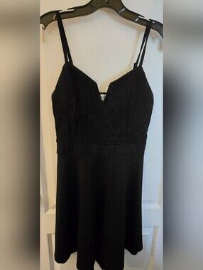 Almost Famous Black Lace Trim Top Short Dress Size Large